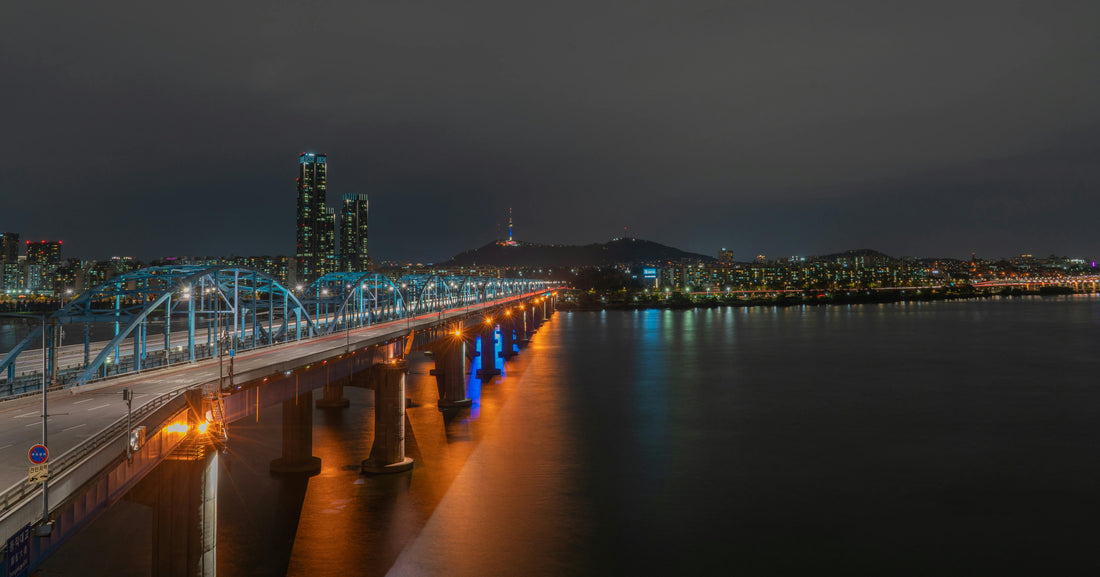 The Global Traveler's Guide to Seamless Connectivity in 2024